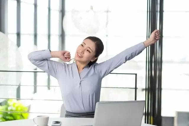 预防颈椎病，从职场健康做起