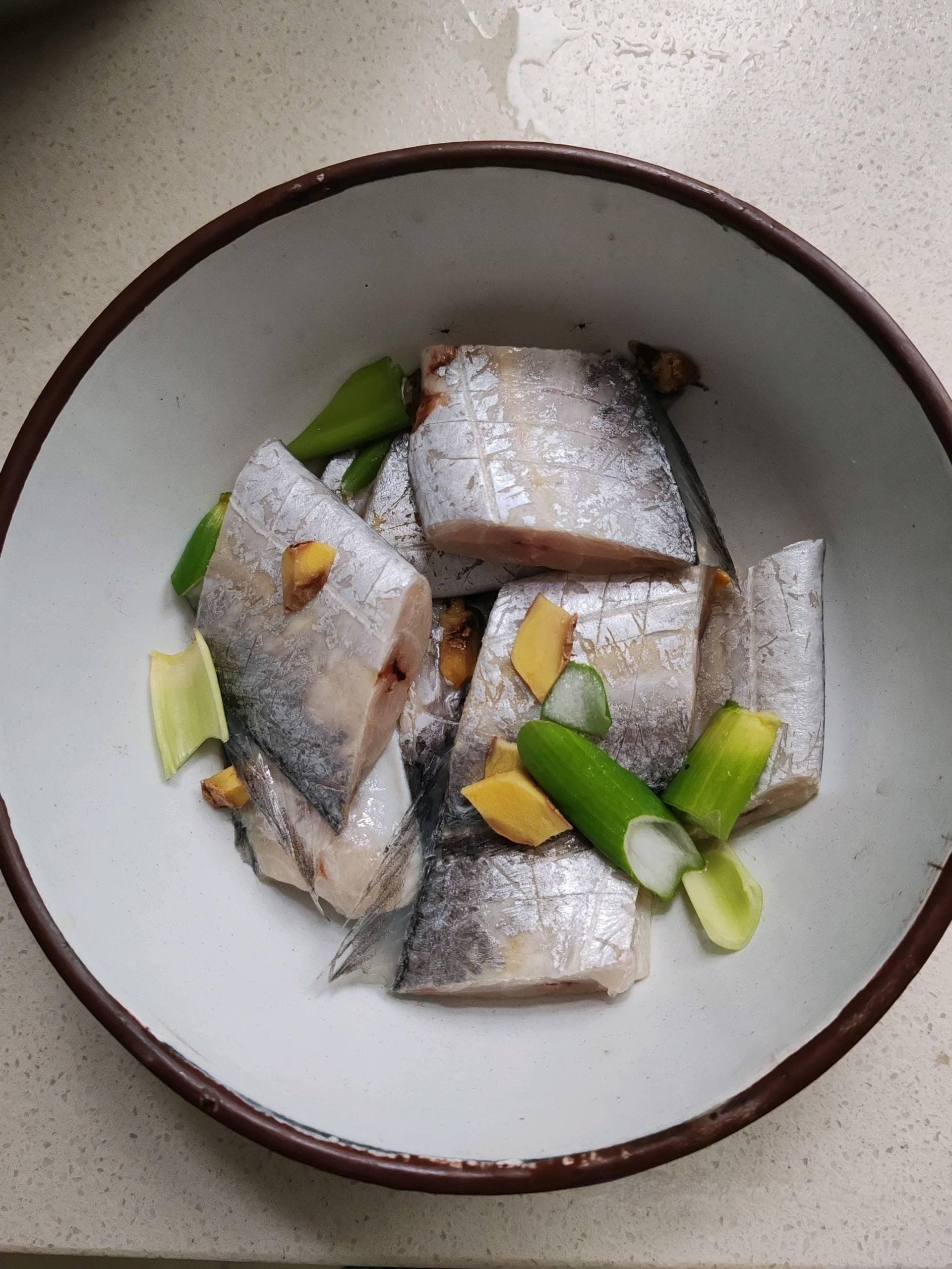 外酥里嫩！美味的香酥刀鱼来啦，做法简单好吃还无腥味