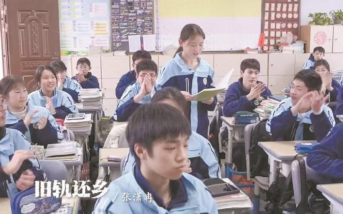 从平凡生活场景挖掘动人瞬间