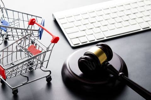 消费者权益被侵犯时，拨打哪个电话？需要准备哪些材料？