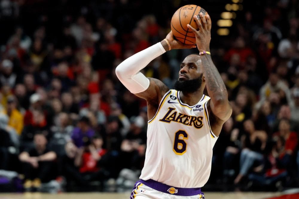 为何说这5人是NBA历史的全能之王？五项数据统治历史