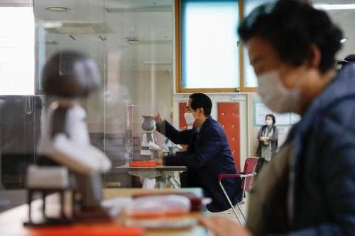韩国统计厅：约50年后韩国近一半人年满65岁
