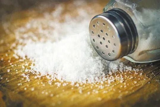 食盐中的抗结剂是什么？
