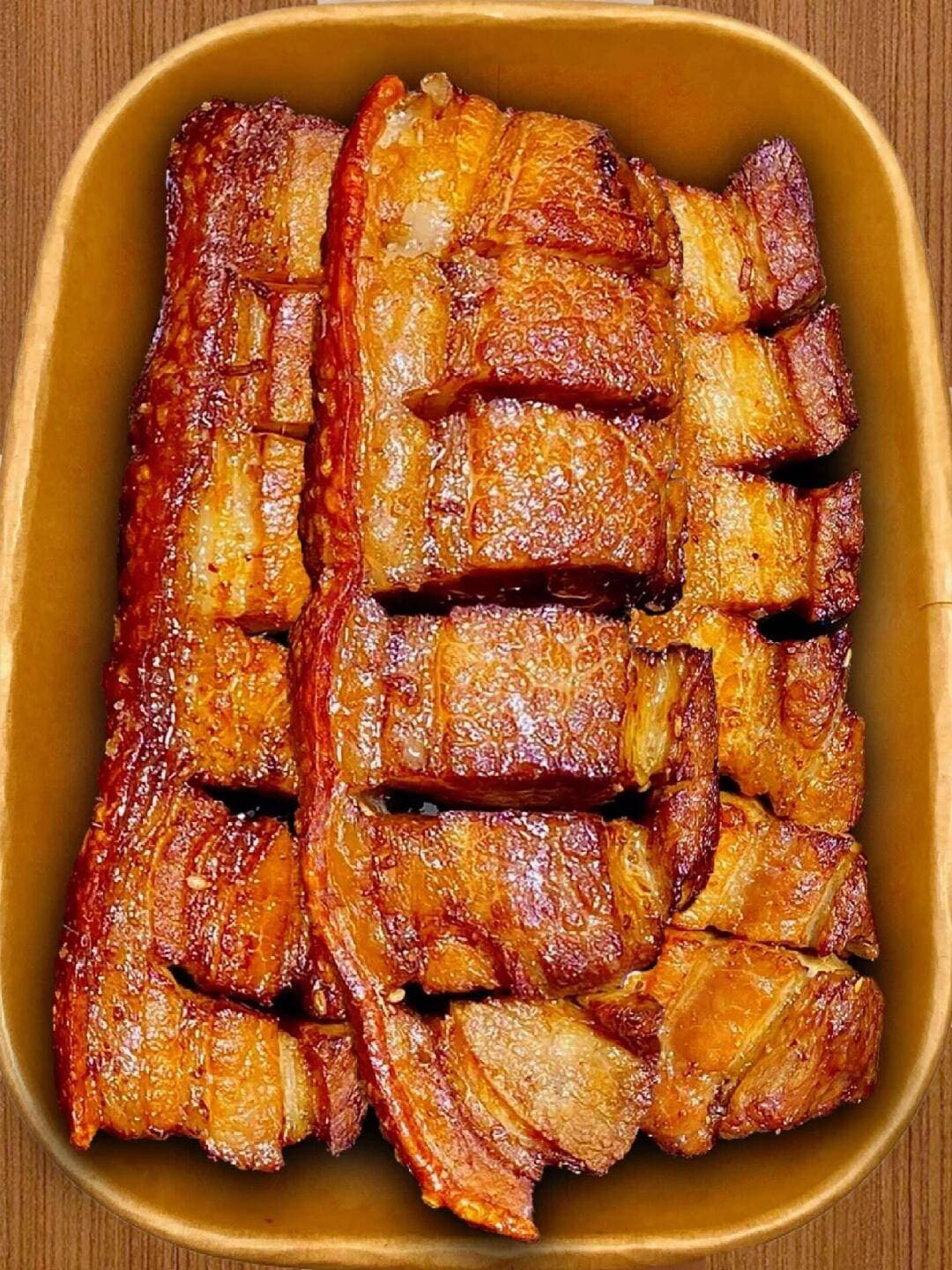 脆皮五花肉原来是这样做的