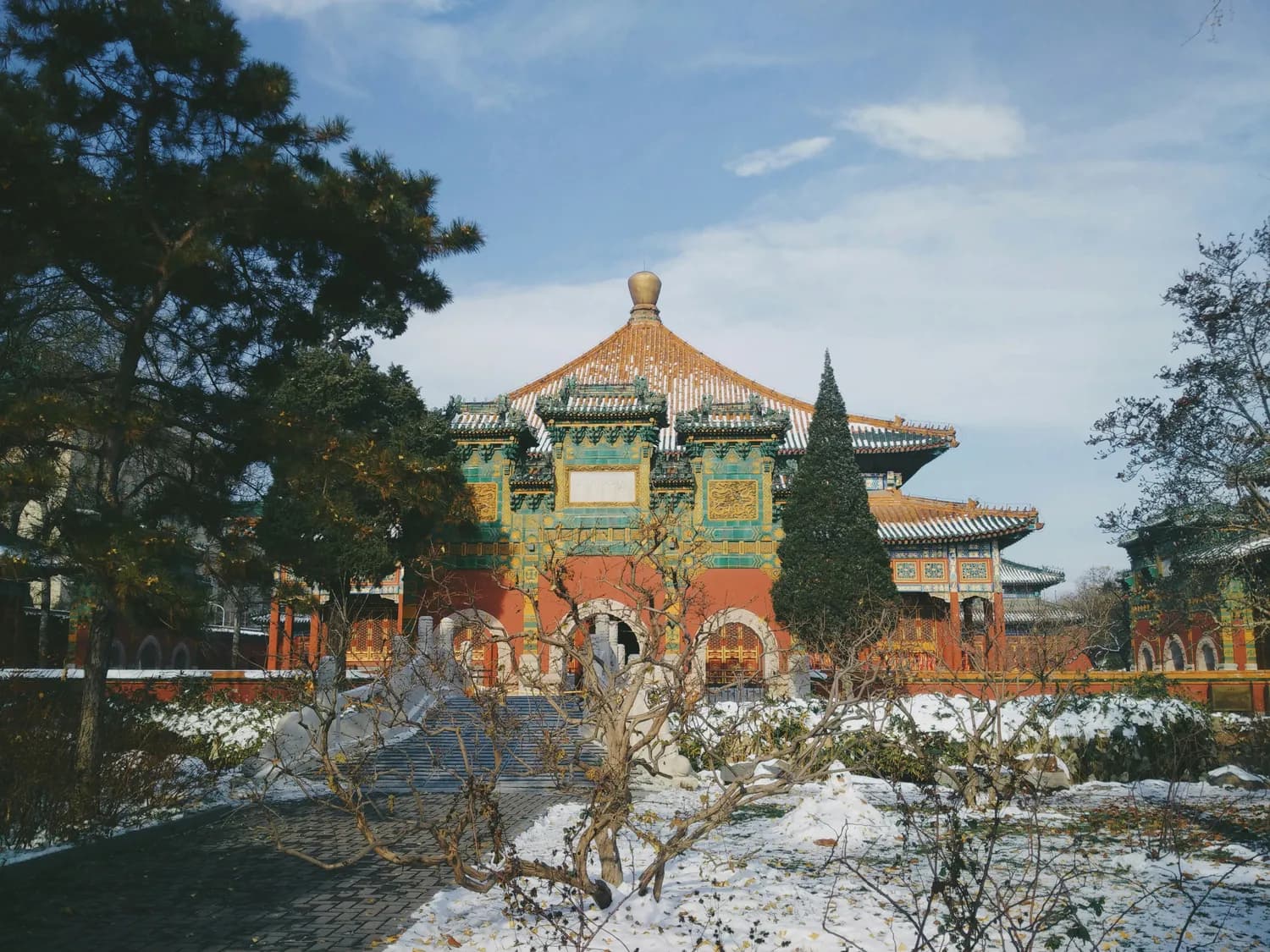 株连九族下的绝望反抗：明朝壬寅宫变始末