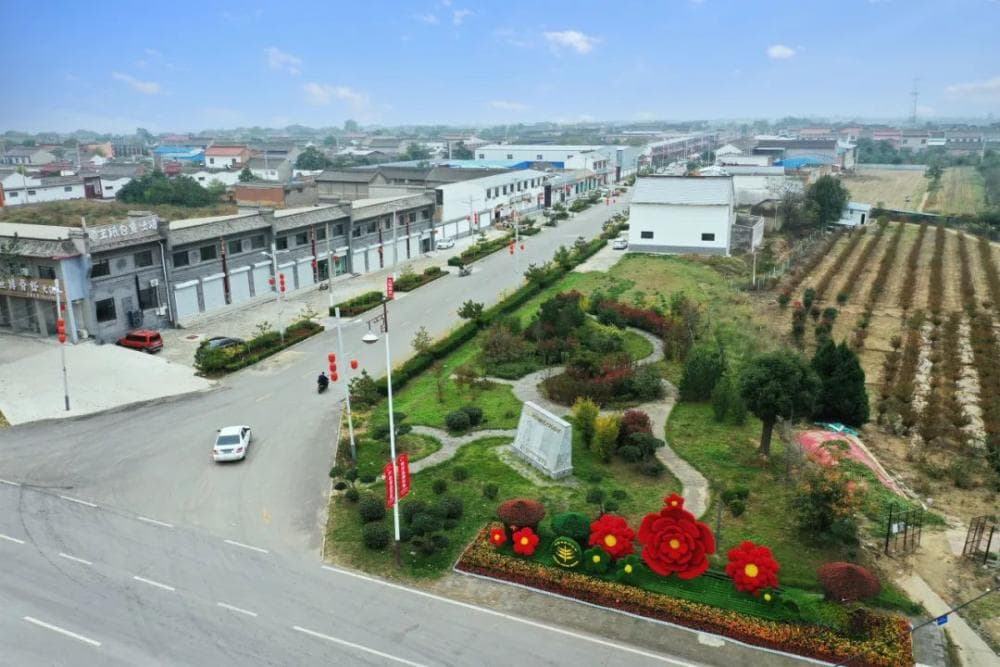 在山西万荣 看乡村振兴走出新路“数”