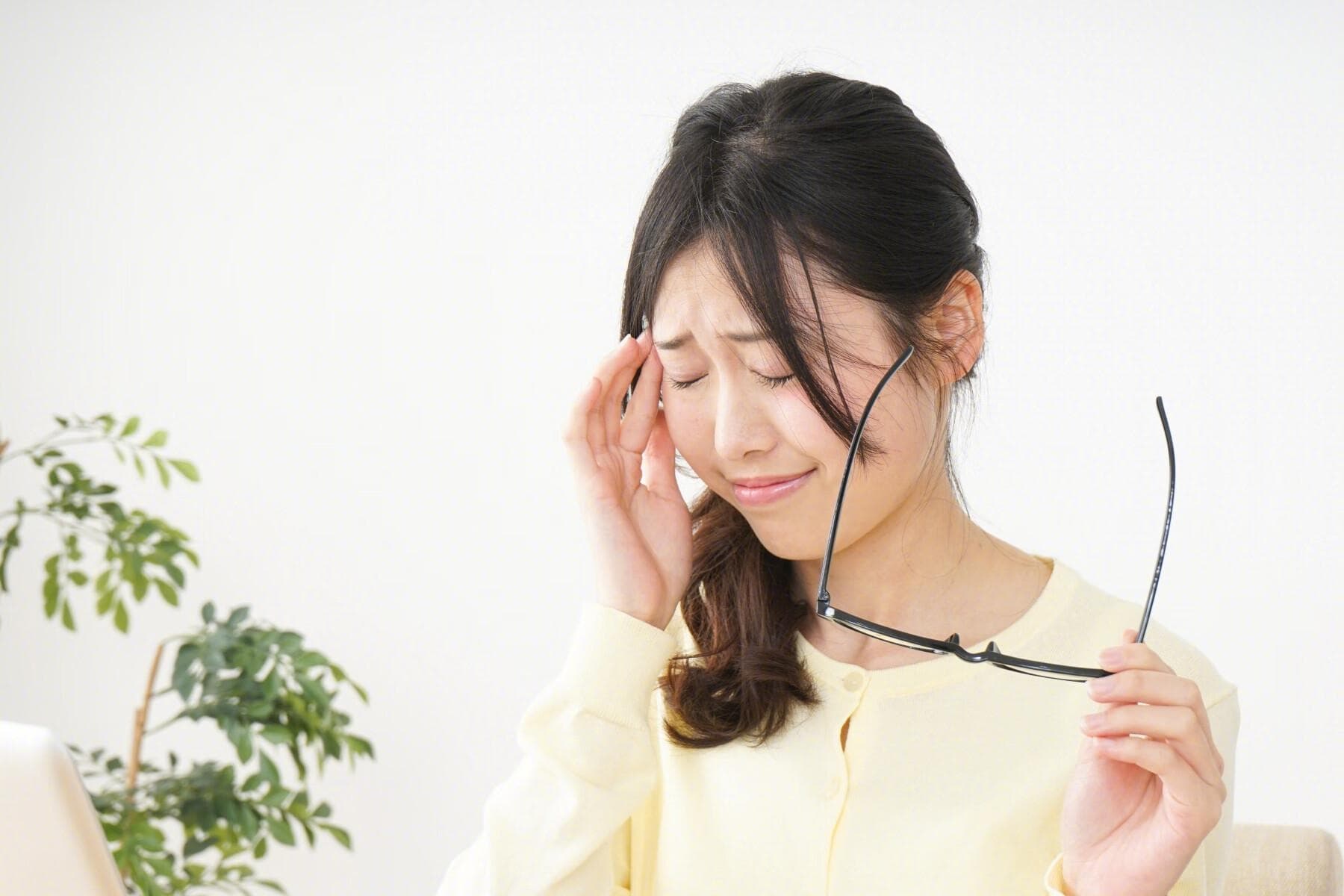 飞蚊症应该如何预防呢？