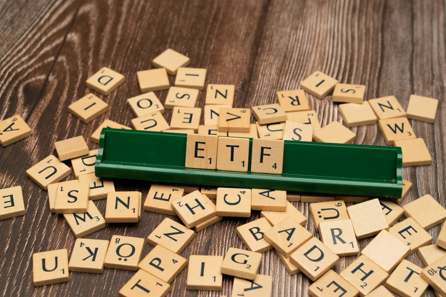 指数基金和ETF：助力经济高质量发展的金融创新