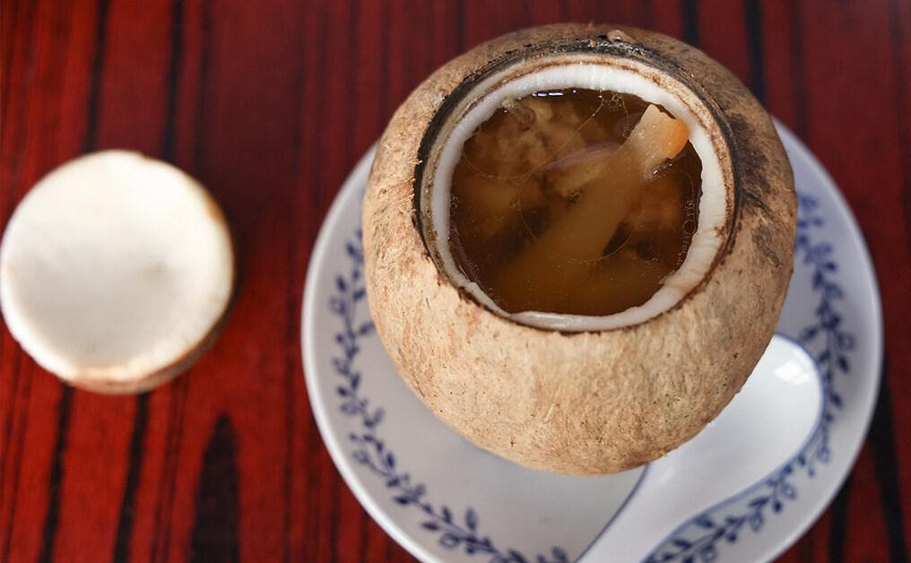 印度椰子汤性温补虚〡10款汤水食谱及禁忌！配合掌瓜粟米止咳