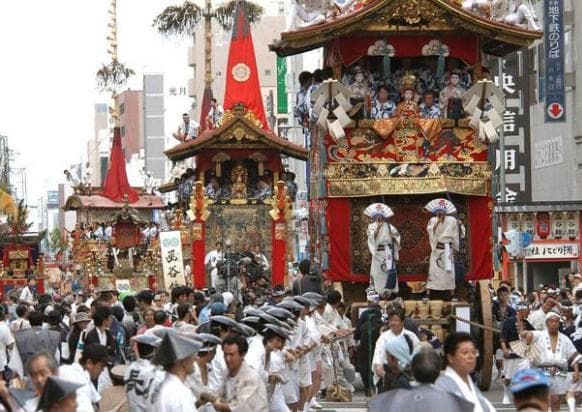 日本的传统工艺与民俗文化