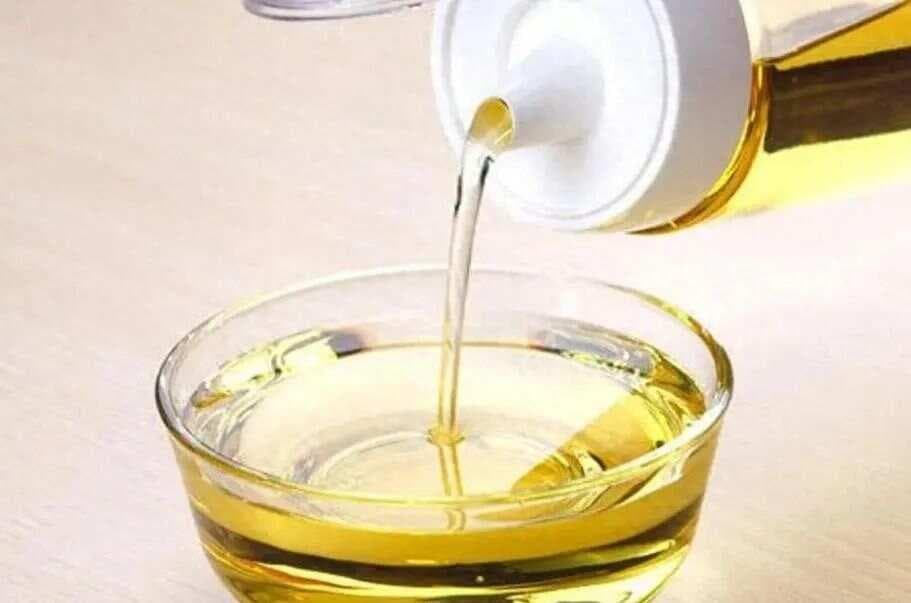 花生油、菜籽油、玉米油，哪种油更健康？提醒：2种油要注意