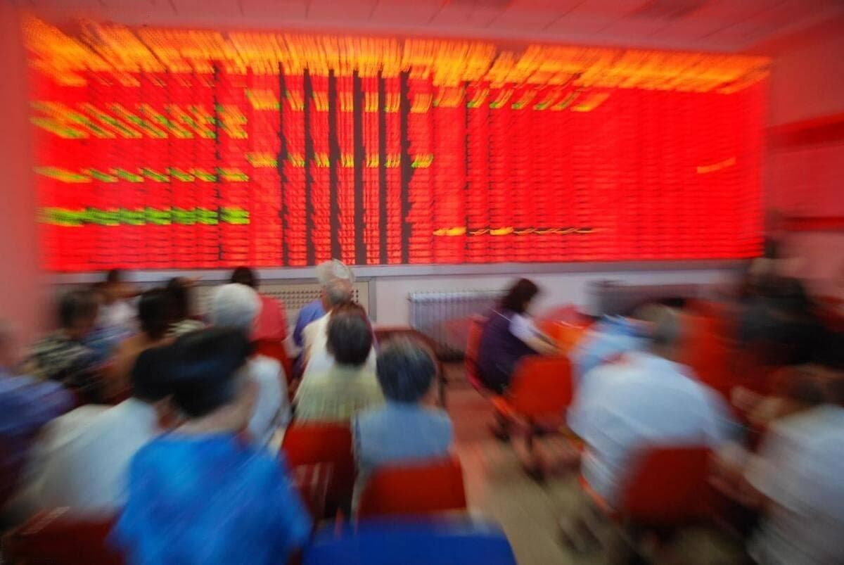 股市涨跌的正常逻辑应该是什么？