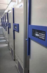 延长超低温冰箱冷冻机寿命的4种方法