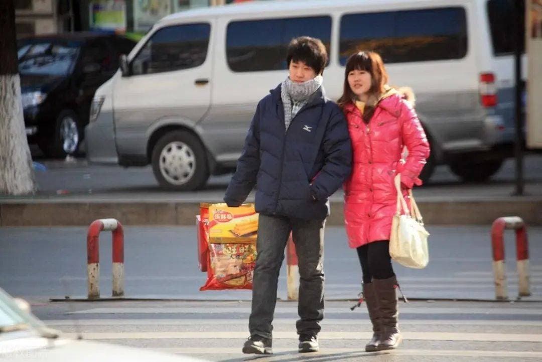 回娘家，为啥不让小夫妻睡一起？老一辈人的讲究，并非迷信那么简单