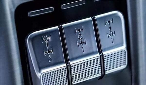 中央差速锁和后桥差速锁的区别