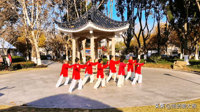 太极拳涨功夫，从脚下找感觉，实现内外相合