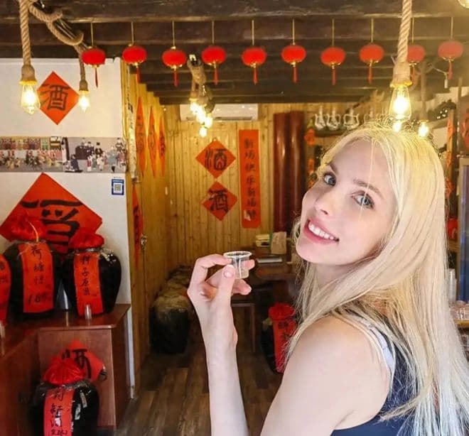 建议加入中国国籍！绝美中国艺术体操金发外教，夺冠幕后功不可没