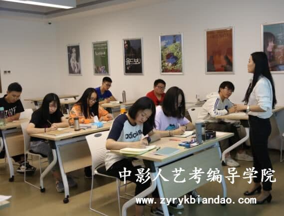 编导艺考面试考官都问什么问题？