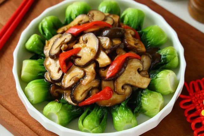 过年，这道素菜做少了不够吃，上桌比肉菜还受欢迎，做法巨简单！