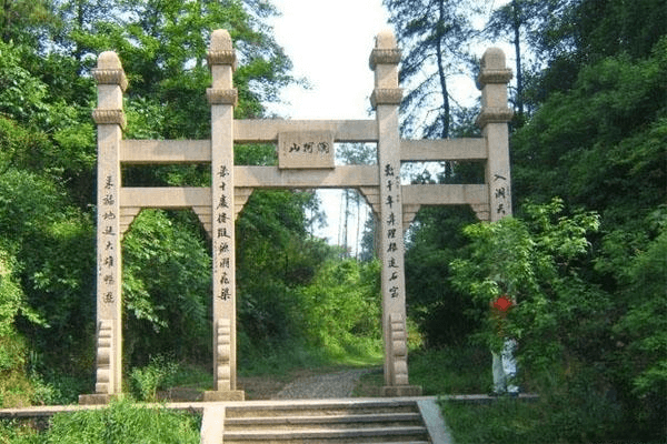 衢州烂柯山：围棋仙地的自然与人文之美