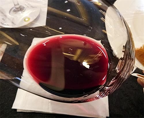 为什么越便宜的葡萄酒越需要醒酒？