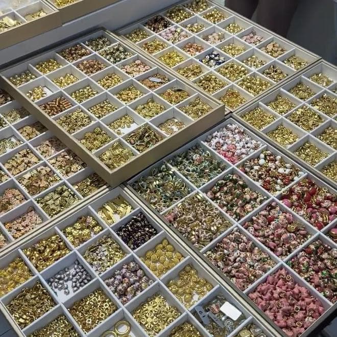 沙金一般多久掉色？佩戴中要注意哪些问题？一篇文章讲清楚