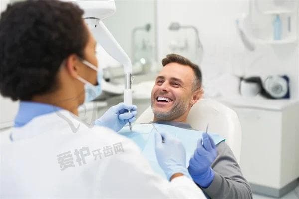 牙齿根管治疗期间是否可以饮酒？了解饮酒对治疗结果的影响