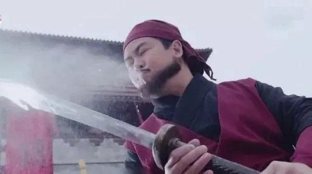 别用酒精涂伤口，这些家里常见的消毒剂，很多人都用错了