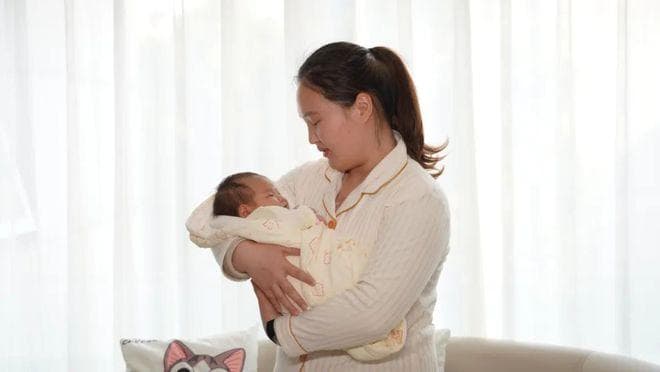 10个宝妈9个产后腰疼？来学学这4招！