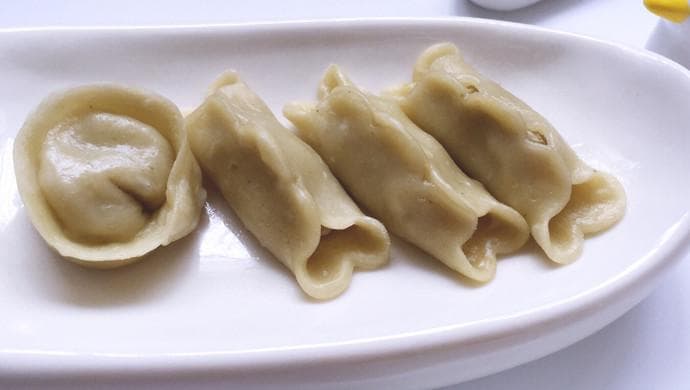 桃子辅食记#芹菜蒸饺