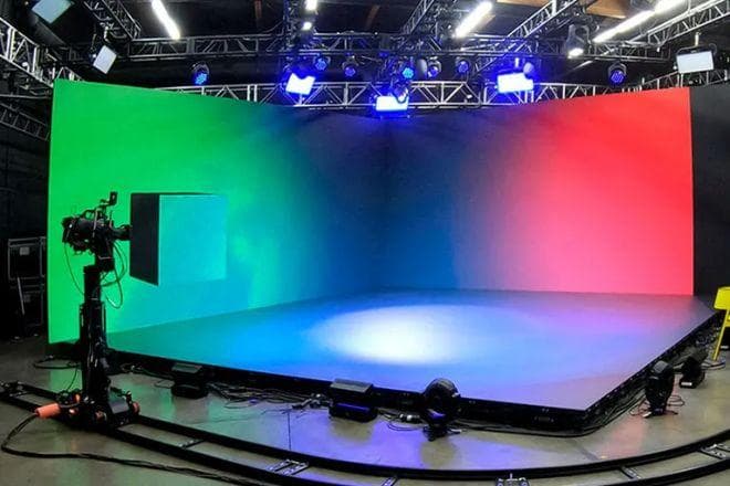 新技术：LED显示屏打造虚拟专属舞台
