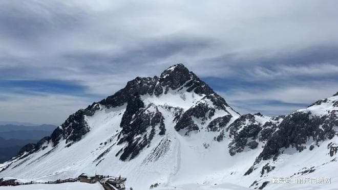 玉龙雪山：自然奇观与文化交融的极致体验