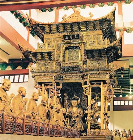 朱炳仁：开创中国现代铜建筑新纪元