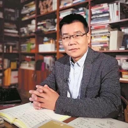 徐则臣：传统文学报刊的“生死”之路 | 2024文学关键词