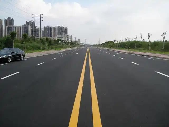车道线检测：智能驾驶的“眼睛”