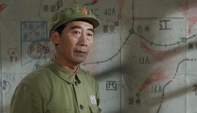 南昌起义部队转进江西时，林彪独自一人开小差，但没多久又回来了