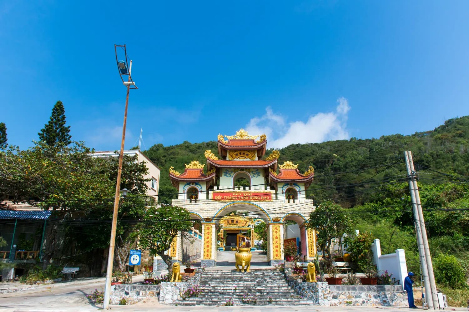 五一打卡南澳岛南山寺：千年古刹的文化盛宴