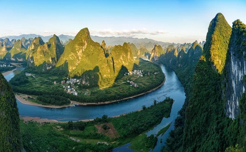 春季漓江游船与电动竹筏全攻略 | 解锁山水画卷的正确姿势