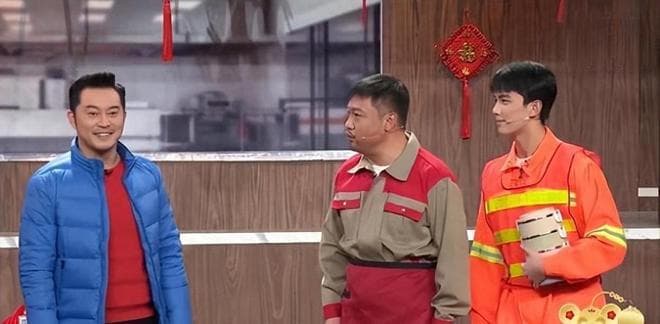 哈文亲手终结春晚情怀，如今2025春晚进行大改，评论区“吵翻天”