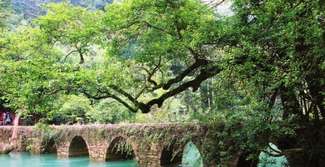 多彩贵州：游大七孔景区