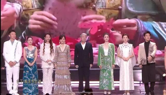 14年前的电子榨菜《甄嬛传》，为啥越“炒”越香？