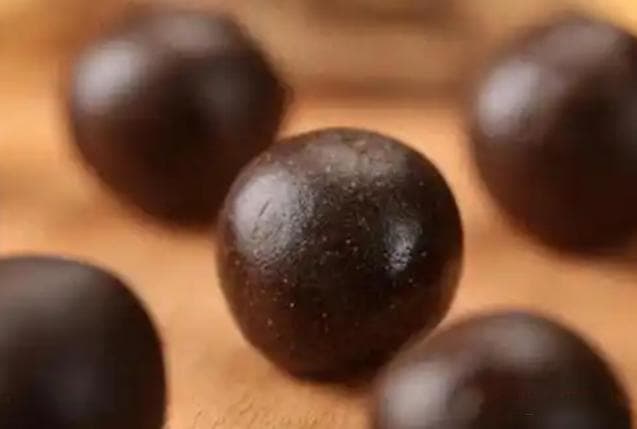 药店不起眼的桂枝茯苓丸，不光活血化瘀，其实还能改善这5种情况