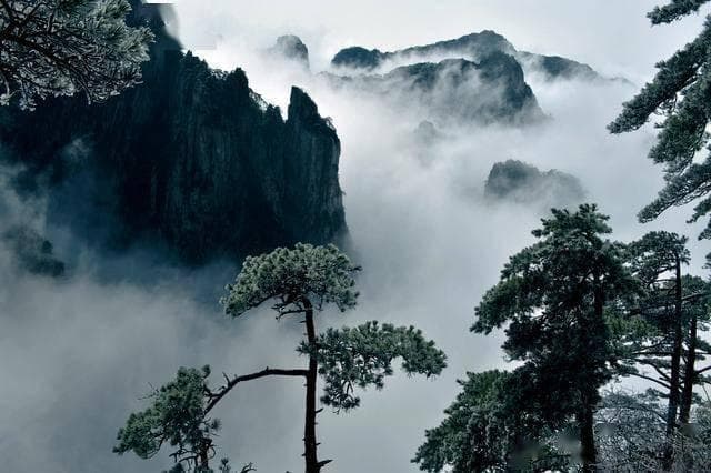 黄山北门上好还是南门上好