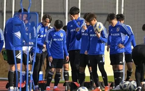 亚洲杯半决赛前瞻：澳大利亚U20 vs 日本U20 数据对比分析
