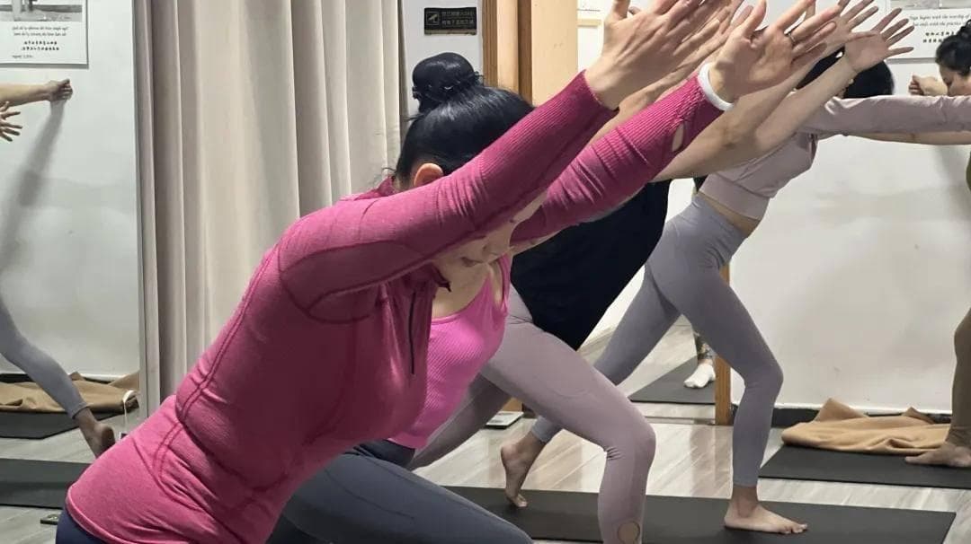 敬乙堂健康：胡吃海喝后胃易遭罪？中医教你快速调理“春节胃”！
