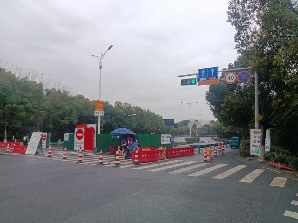 横跨塘栖德清，这桥为啥还要封闭施工一年？两地居民：能加速吗？