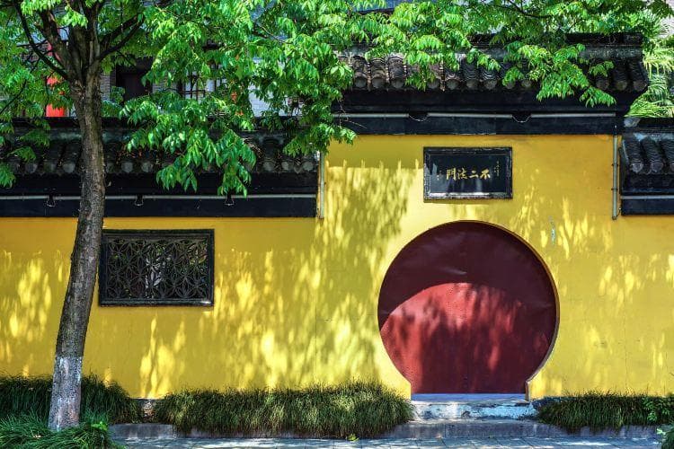 如皋定慧寺：七层观音塔俯瞰老城，1400年古刹游玩全攻略