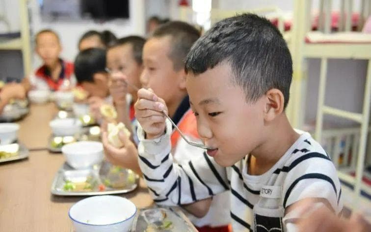 把好事办好，“小饭桌”规范才能走得远