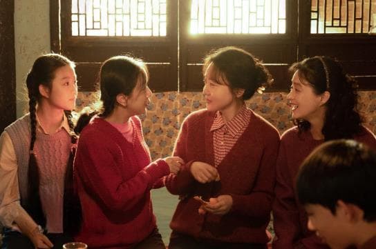 《小巷人家》：温暖的“年轮”，刻画向上的“年代”