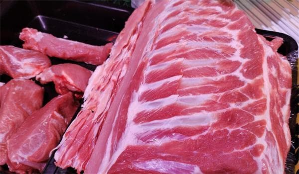 猪肉保鲜新技能：液氮速冻，锁住新鲜！